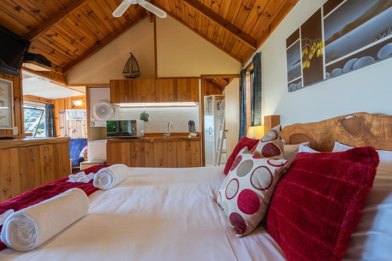 Supacute Character Cottage, Wifi, Sky Tv, Spa Bath, Spa Bath, Dble Kayak And Possibly A Car! Palm Beach Exterior photo